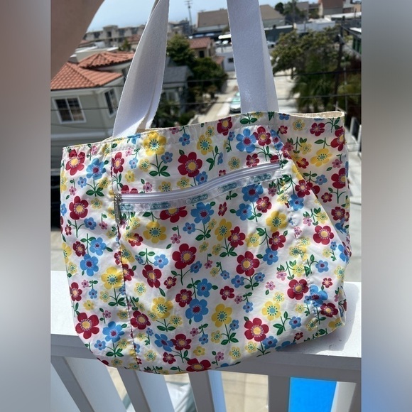 Vintage LeSportsac floral poppy reversible cream tote pockets retro boho - Picture 2 of 11
